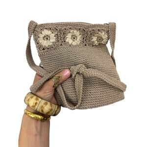 90's designer FRANKIE AND JOHNNIE beige crochet woven bag